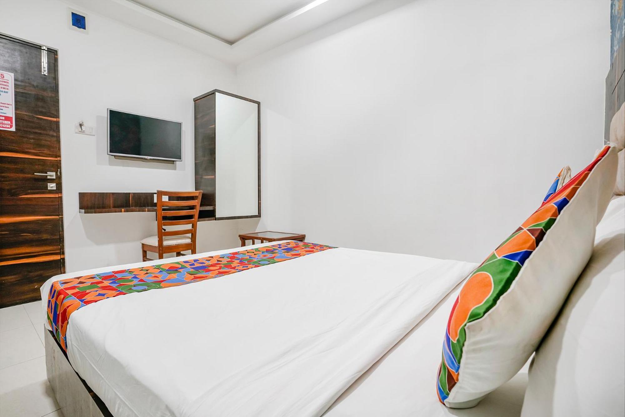 Fabhotel Elvis Inn - Nr Mumbai International Airport Buitenkant foto