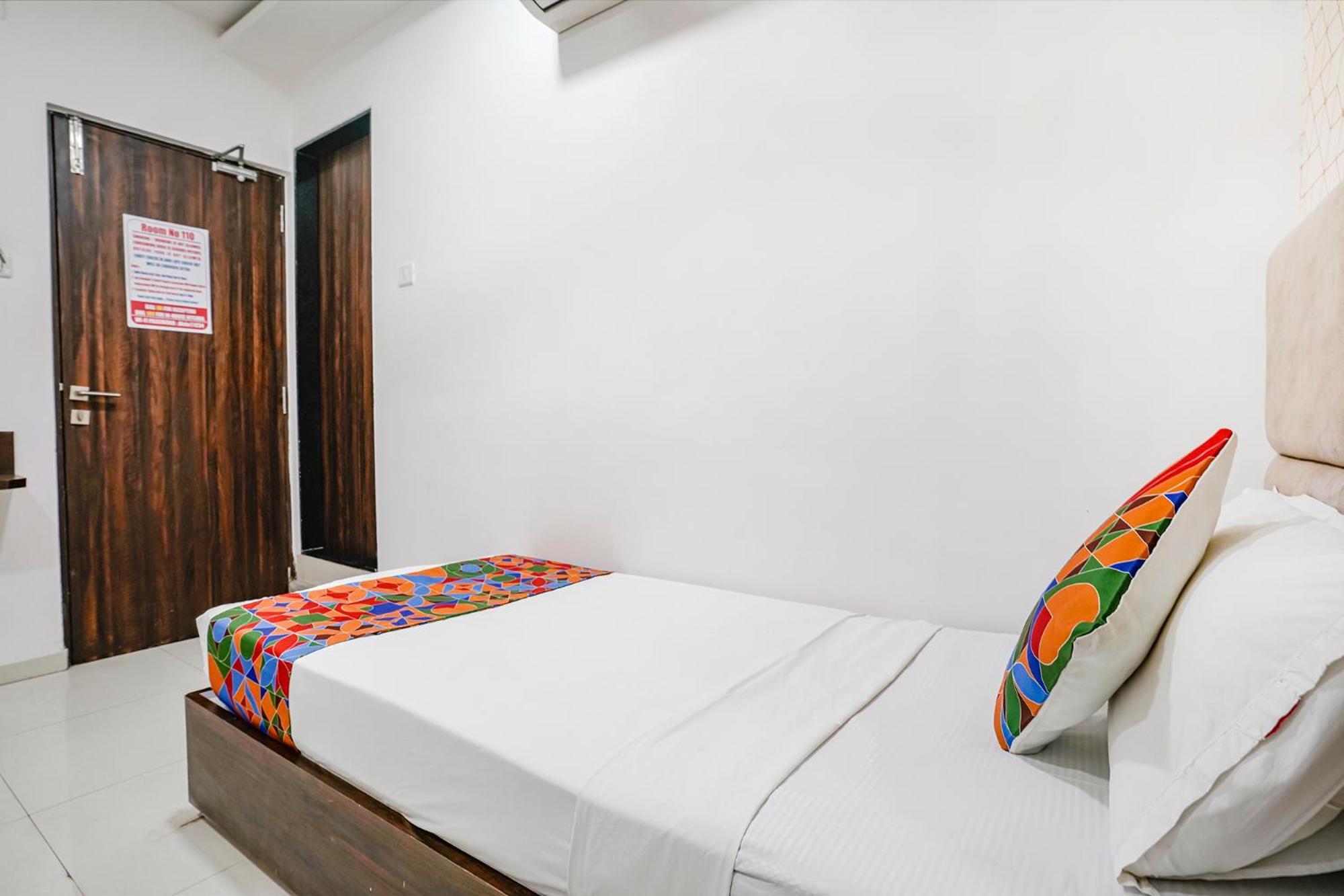 Fabhotel Elvis Inn - Nr Mumbai International Airport Buitenkant foto