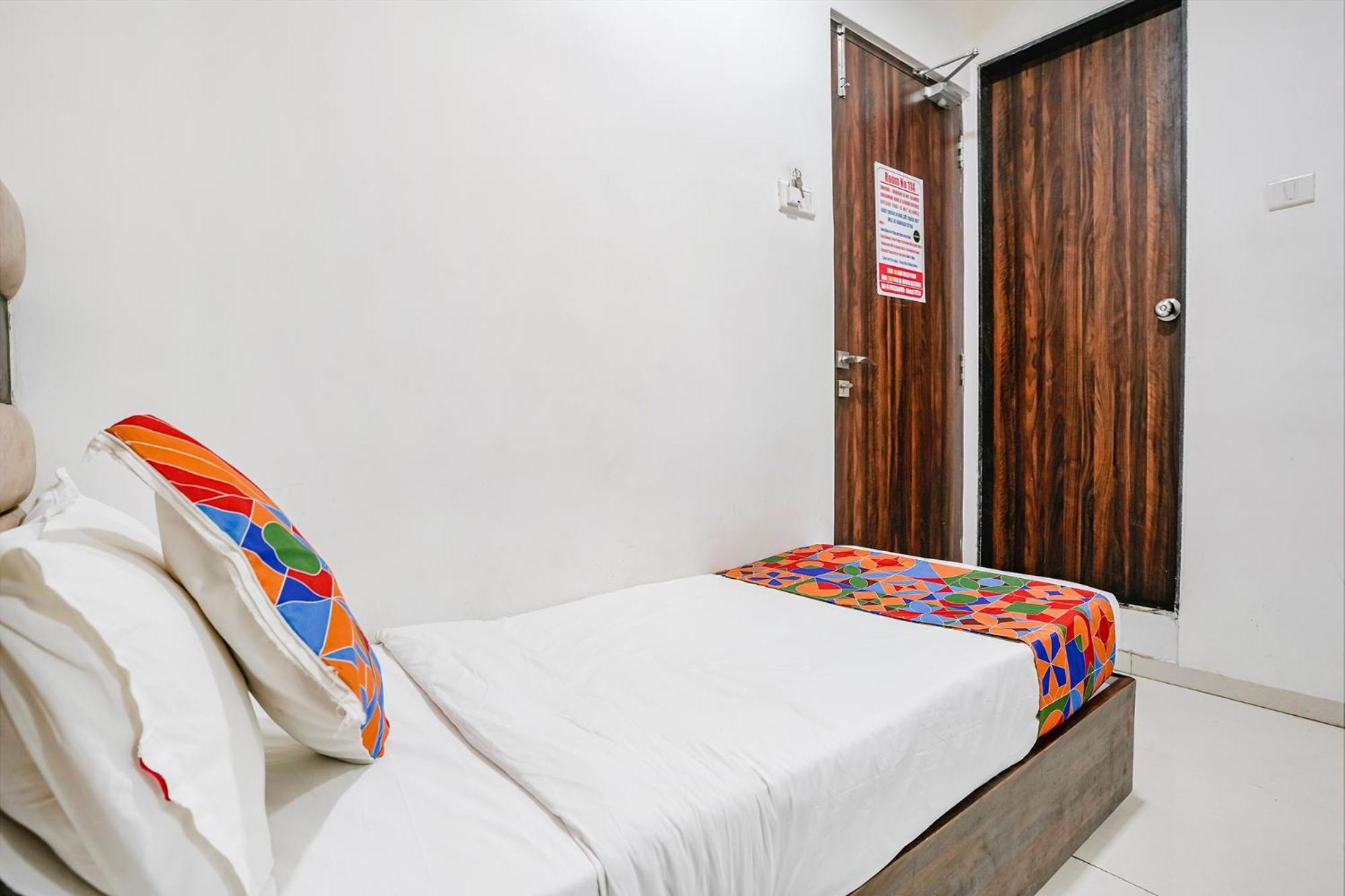 Fabhotel Elvis Inn - Nr Mumbai International Airport Buitenkant foto